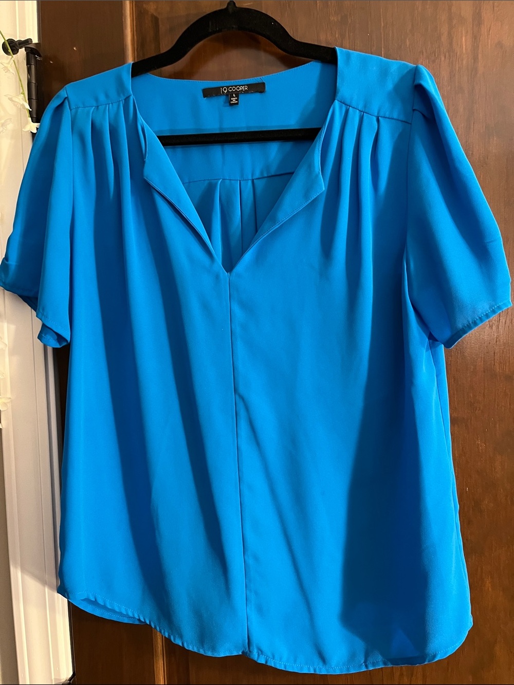 19 Cooper Turquoise V-Neck Short Sleeve  Blouse NWOT